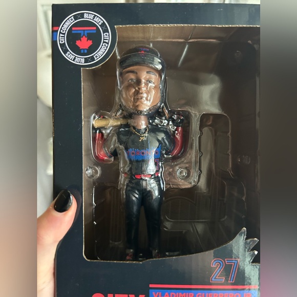 Vladimir Guerrero City Connect Toronto Blue Jays Bobblehead - Picture 2 of 3